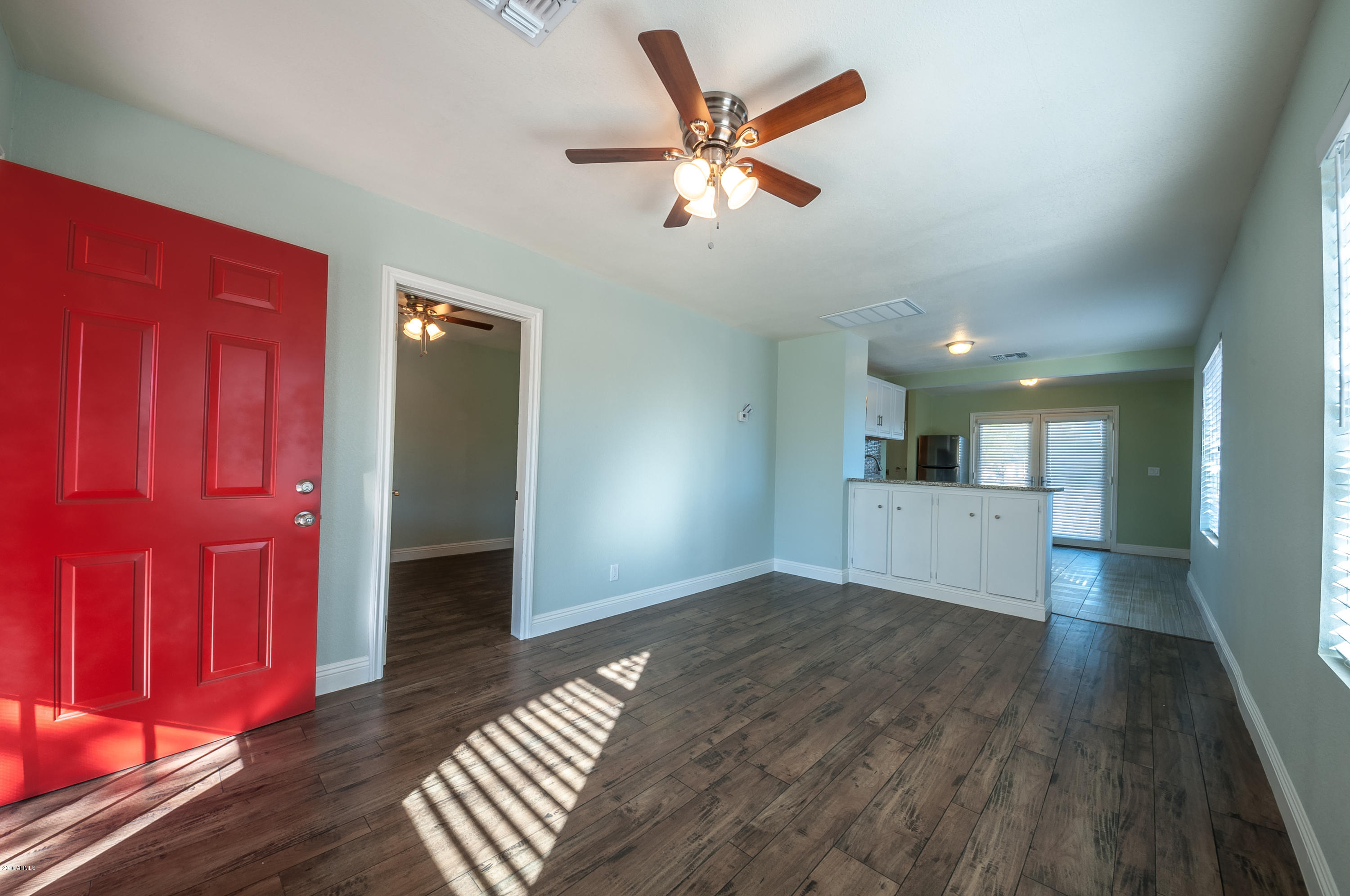 816 East Roeser Road Phoenix, AZ 85040 - Photo 19 of 28 DSC_7219-HDR