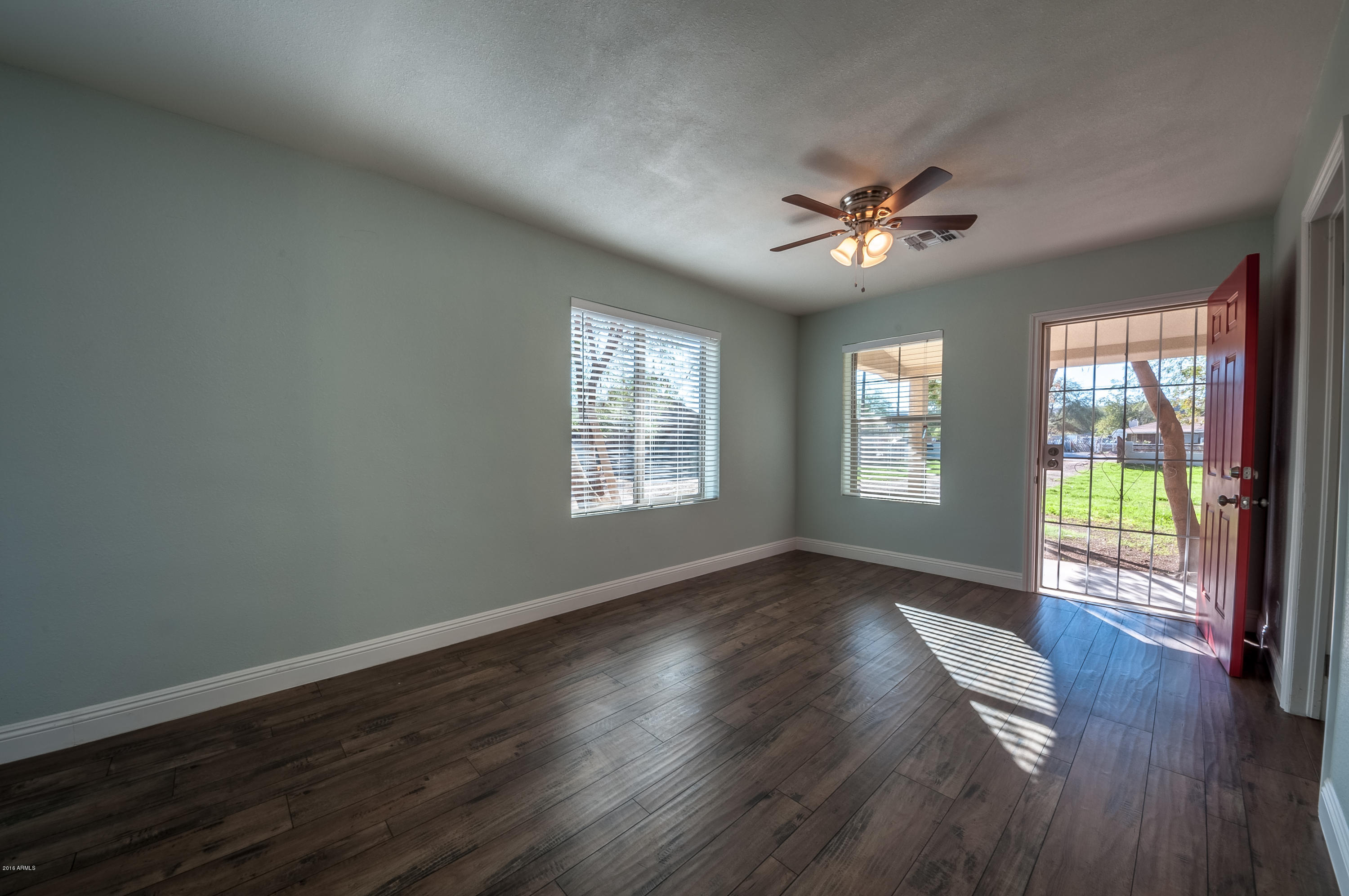 816 East Roeser Road Phoenix, AZ 85040 - Photo 20 of 28 DSC_7226-HDR