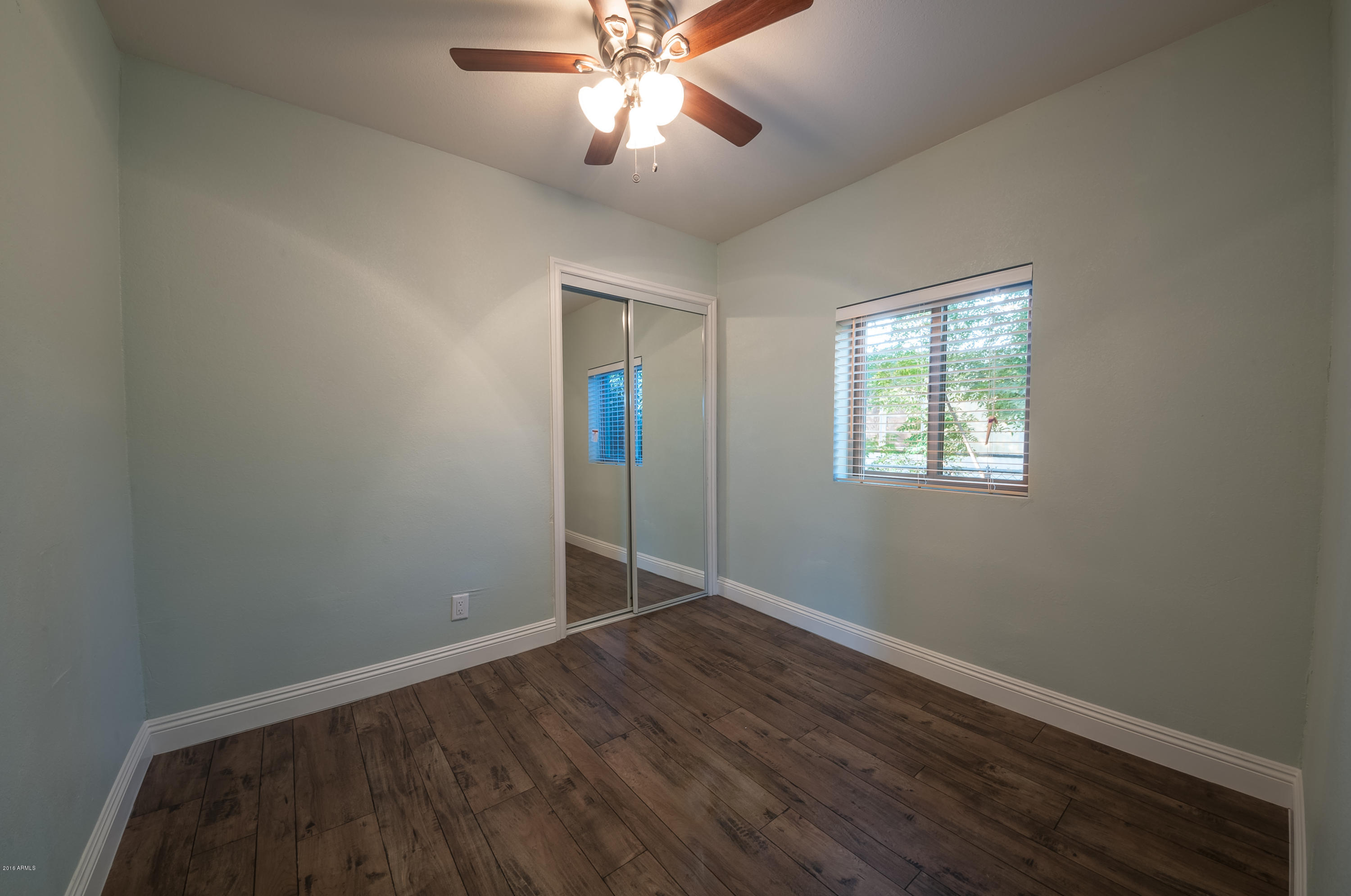 816 East Roeser Road Phoenix, AZ 85040 - Photo 24 of 28 DSC_7250-HDR-Edit