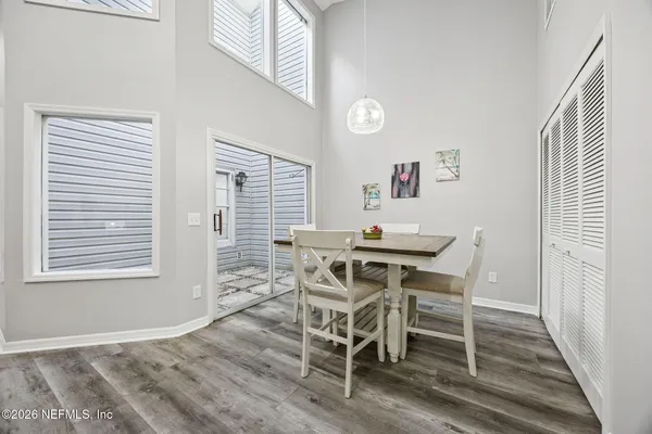 $2,200 | 12036 Arbor Lake Drive, Jacksonville, FL 32225