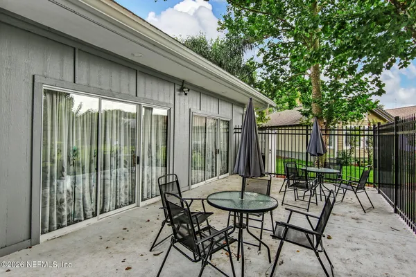 $2,200 | 12036 Arbor Lake Drive, Jacksonville, FL 32225
