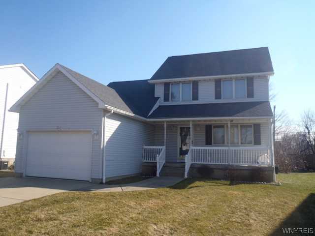 132 Ferndale Road Amherst, NY 14221 - Photo 1 of 1 Exterior Front