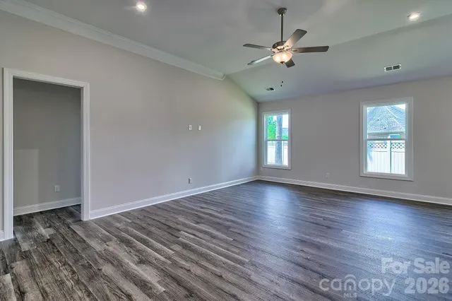 $389,000 | 955 Exeter Drive, Catawba, NC 28609
