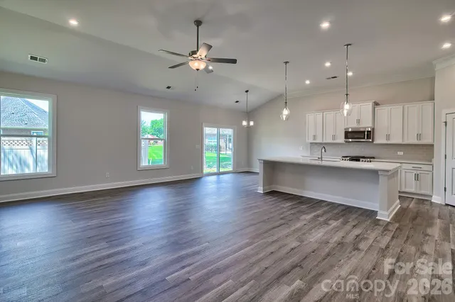 $389,000 | 955 Exeter Drive, Catawba, NC 28609