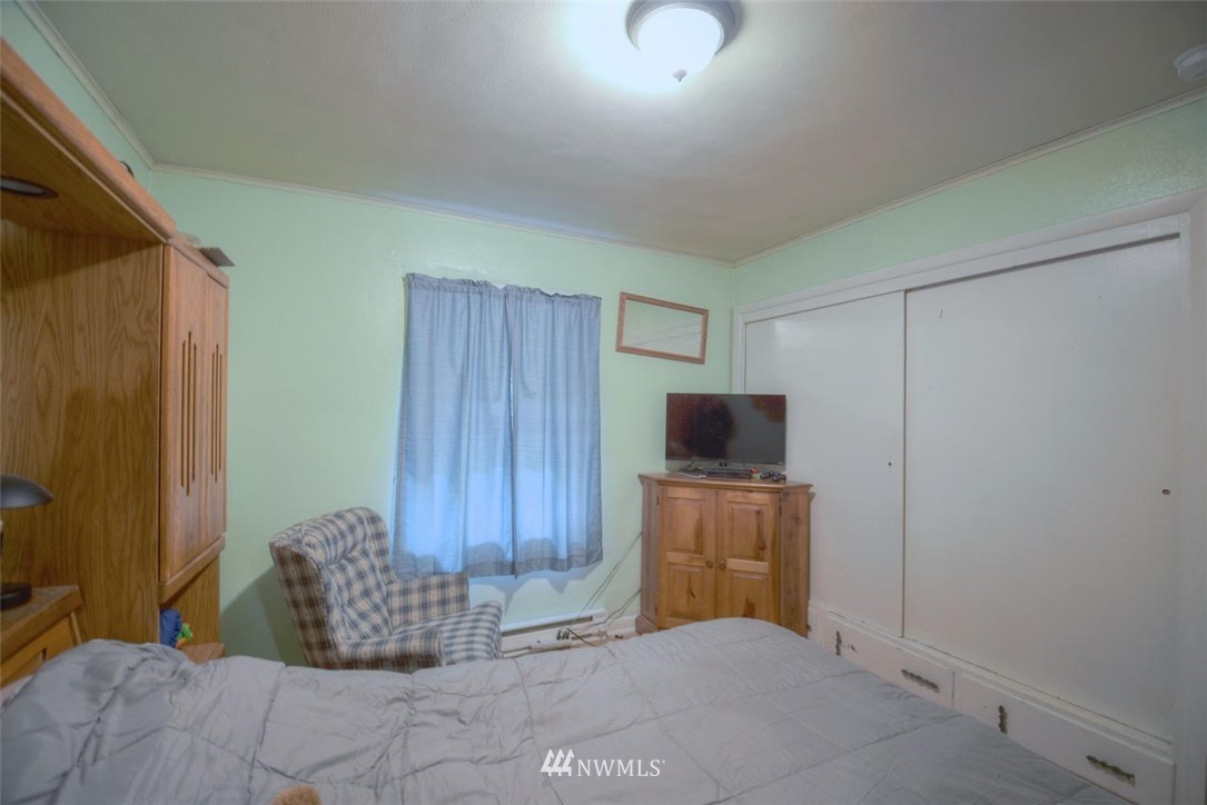 1306 North Minor Road Kelso, WA 98626 - Photo 13 of 19 Gallery Image 13