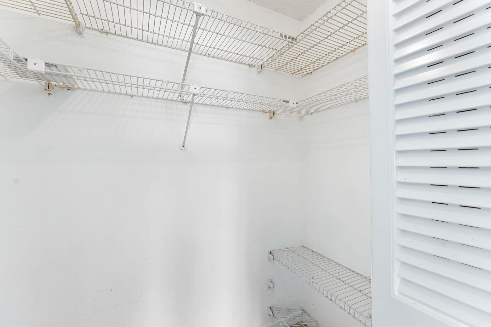 2049 Hythe A Boca Raton, FL 33434 - Photo 10 of 21 closet