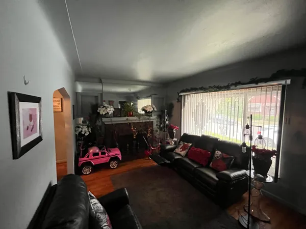 $71,200 | 18088 Shields Street, Detroit, MI 48234