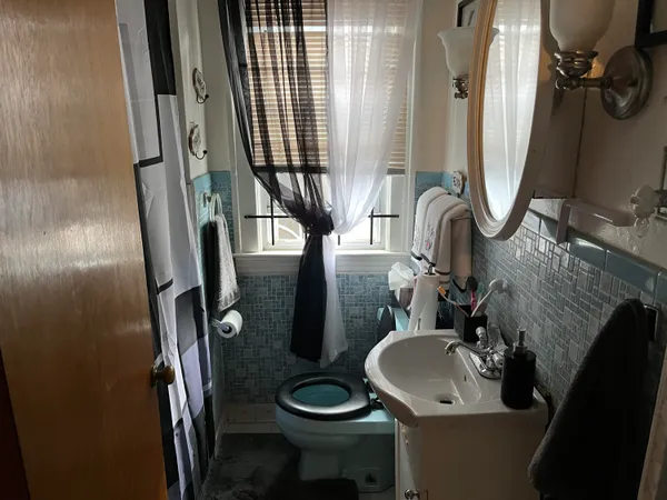 $71,200 | 18088 Shields Street, Detroit, MI 48234