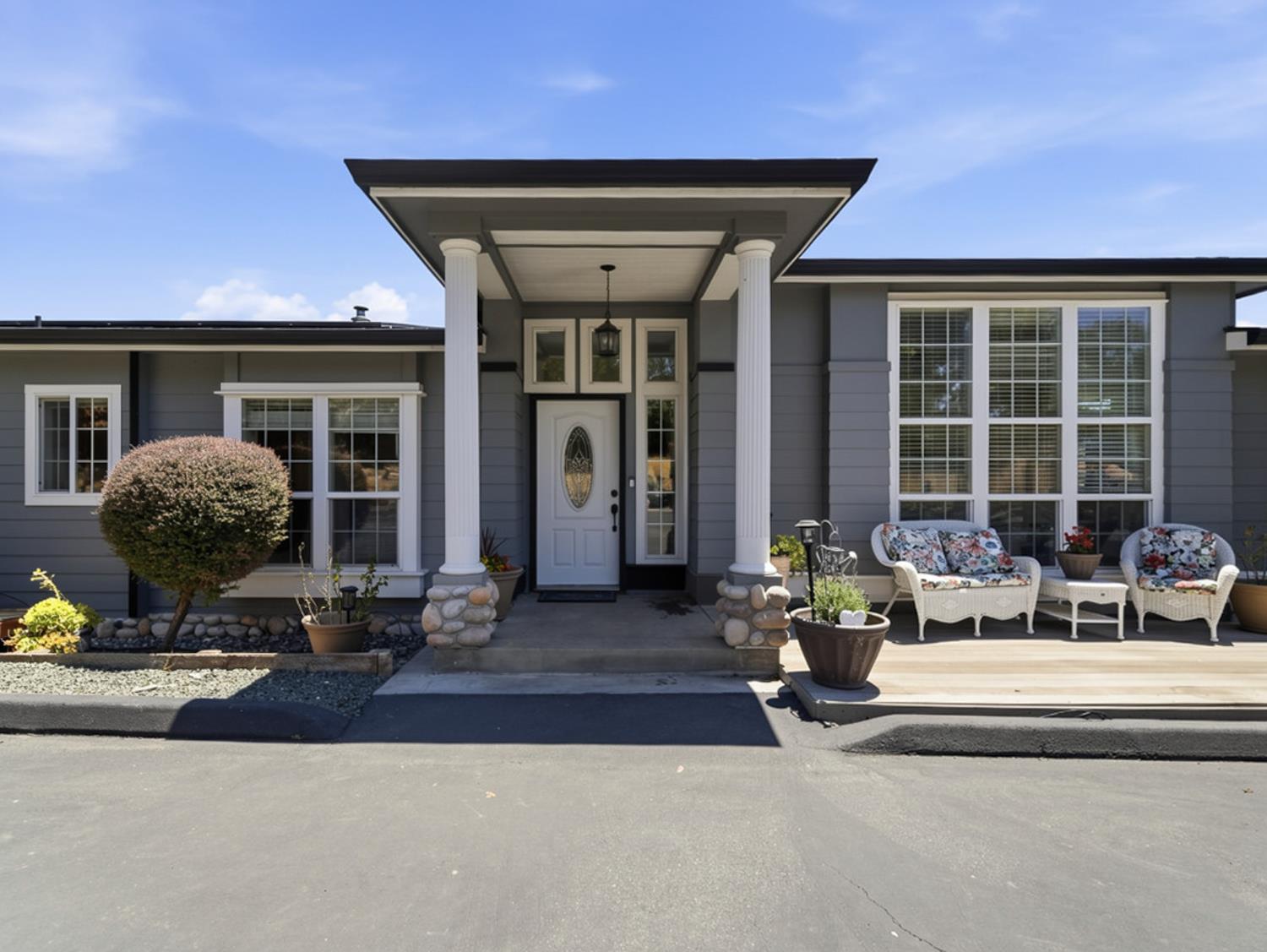 20810 Lost Ranch Road San Jose, CA 95120 - Photo 5 of 77