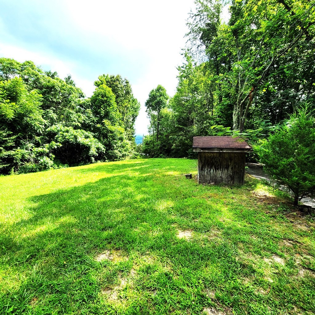 3786 Thomas Cross Road Sevierville, TN 37876 - Photo 32 of 70 Gallery Image 32