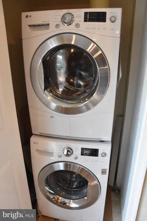 $3,395 | 1188 North Utah Street, Arlington, VA 22201