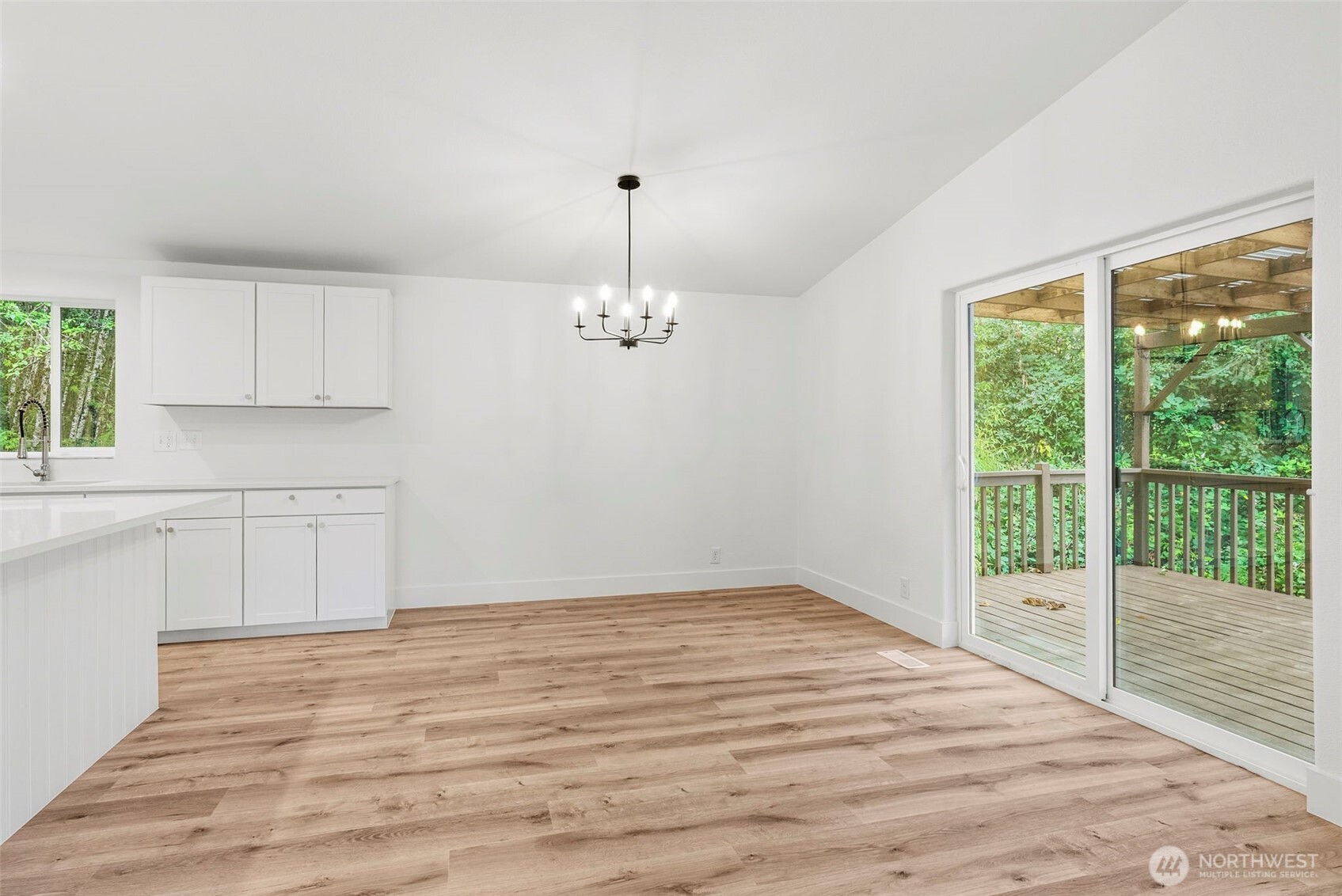 186 Elochoman Valley Road Cathlamet, WA 98612 - Photo 11 of 30 Gallery Image 11