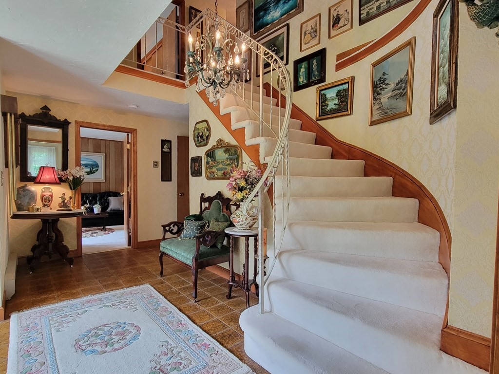 56 Forest Ridge Road Weston, MA 02493 - Photo 24 of 35 Gallery Image 24