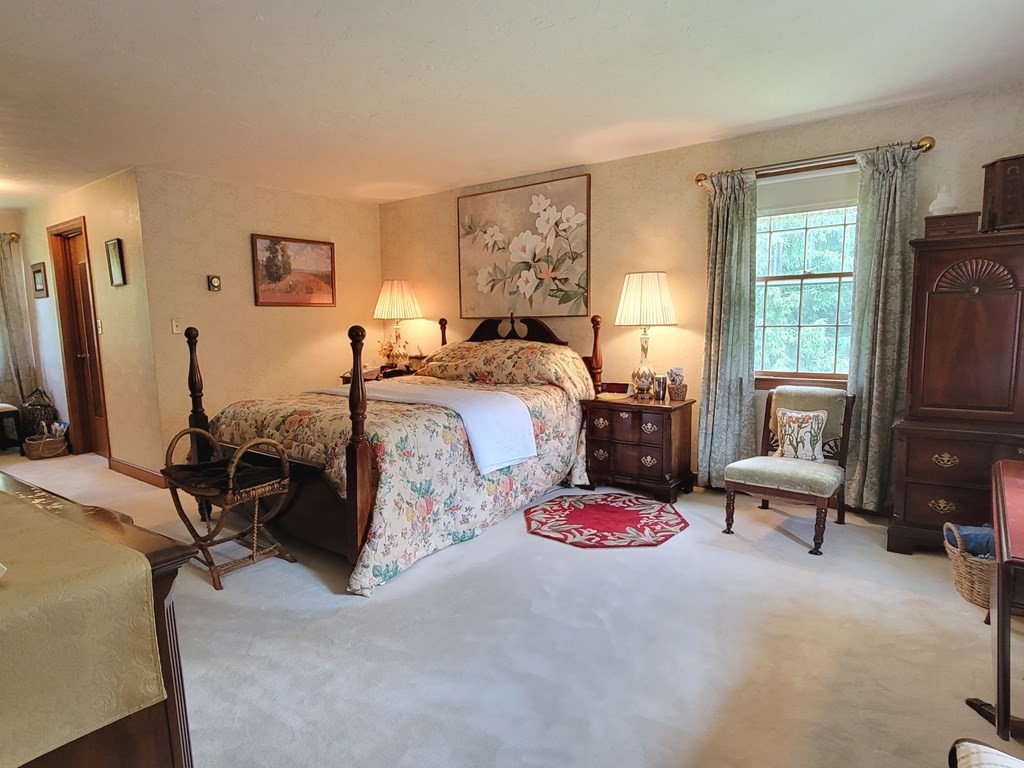 56 Forest Ridge Road Weston, MA 02493 - Photo 27 of 35 Gallery Image 27