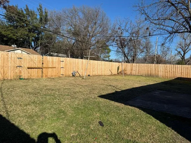 $2,500 | 8435 Campanella Drive, Dallas, TX 75243