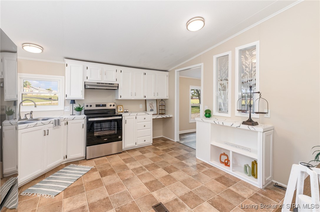 405 Charlestown Memphis Road Charlestown, IN 47111 - Photo 12 of 26