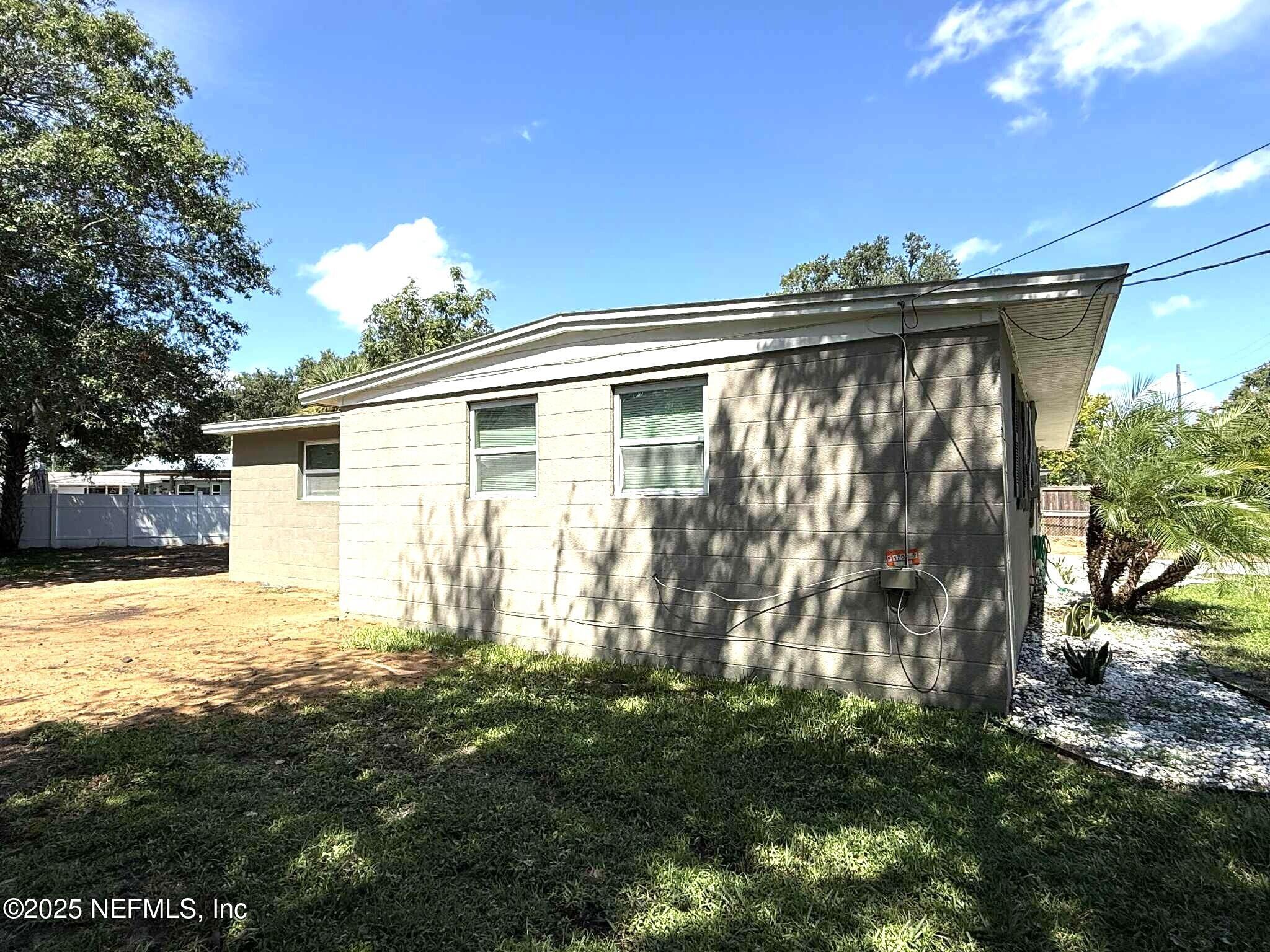 1714 Cortez Road Jacksonville, FL 32246 - Photo 5 of 19 5