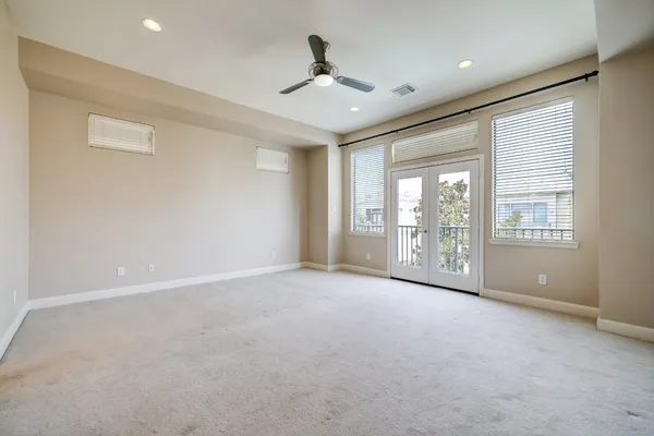 $4,450 | 5202 Rose Street, Unit B, Houston, TX 77007