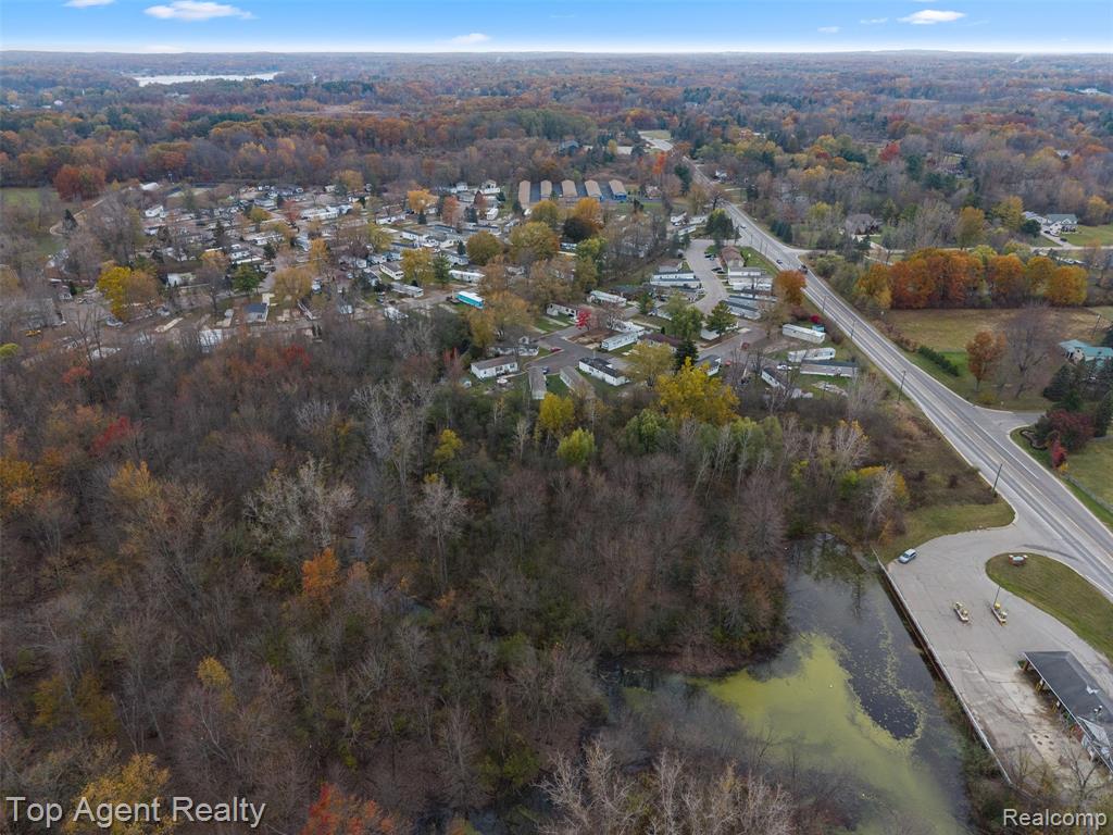 433 North Rochester Road Leonard, MI 48367 - Photo 9 of 11