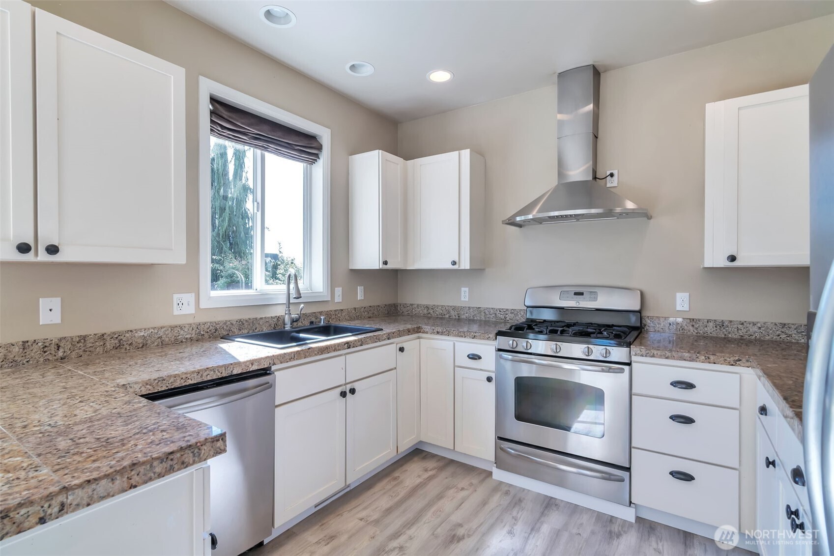 1177 Portage Road Camano Island, WA 98282 - Photo 5 of 16 Gallery Image 5