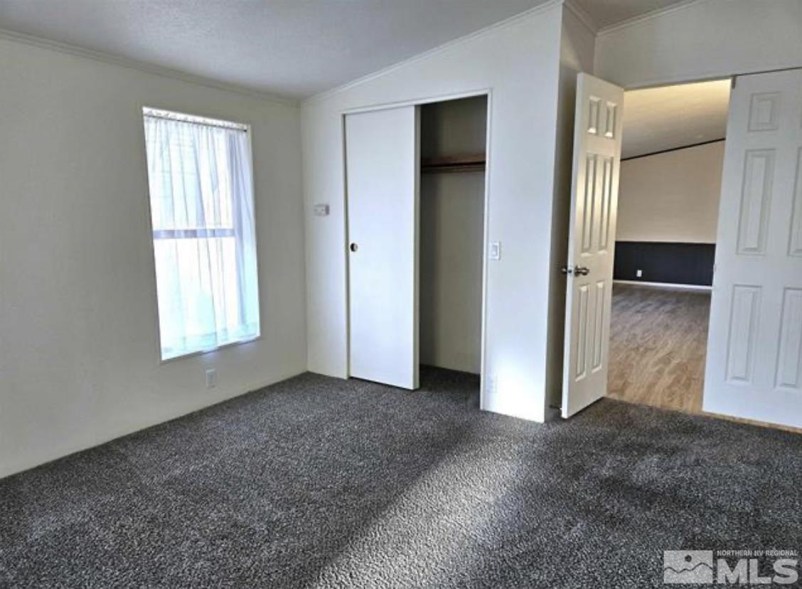 16355 Rhyolite Circle Reno, NV 89521 - Photo 16 of 26 a view of livingroom with workspace