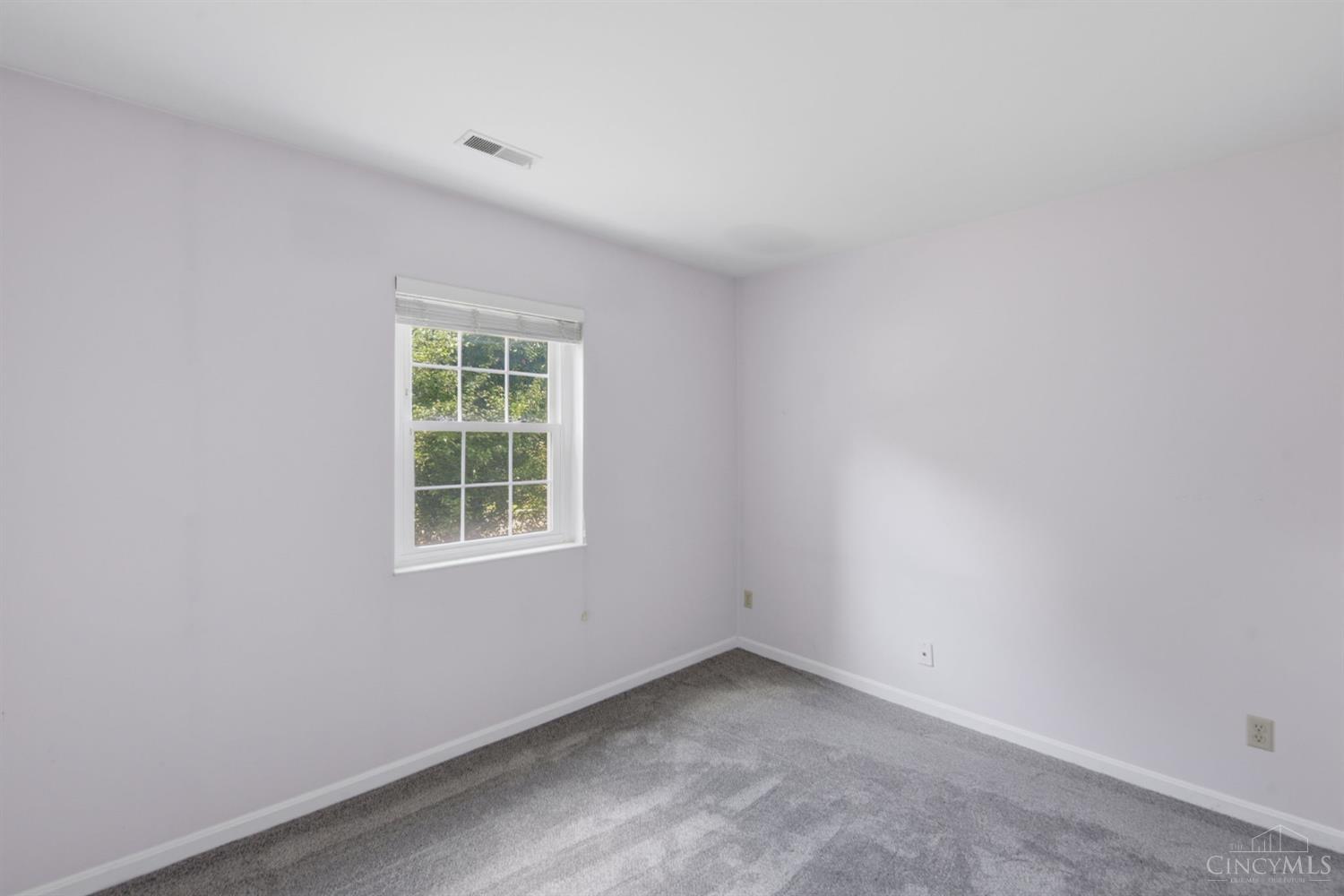 5346 Werk Road, Unit D1 Cincinnati, OH 45248 - Photo 26 of 49