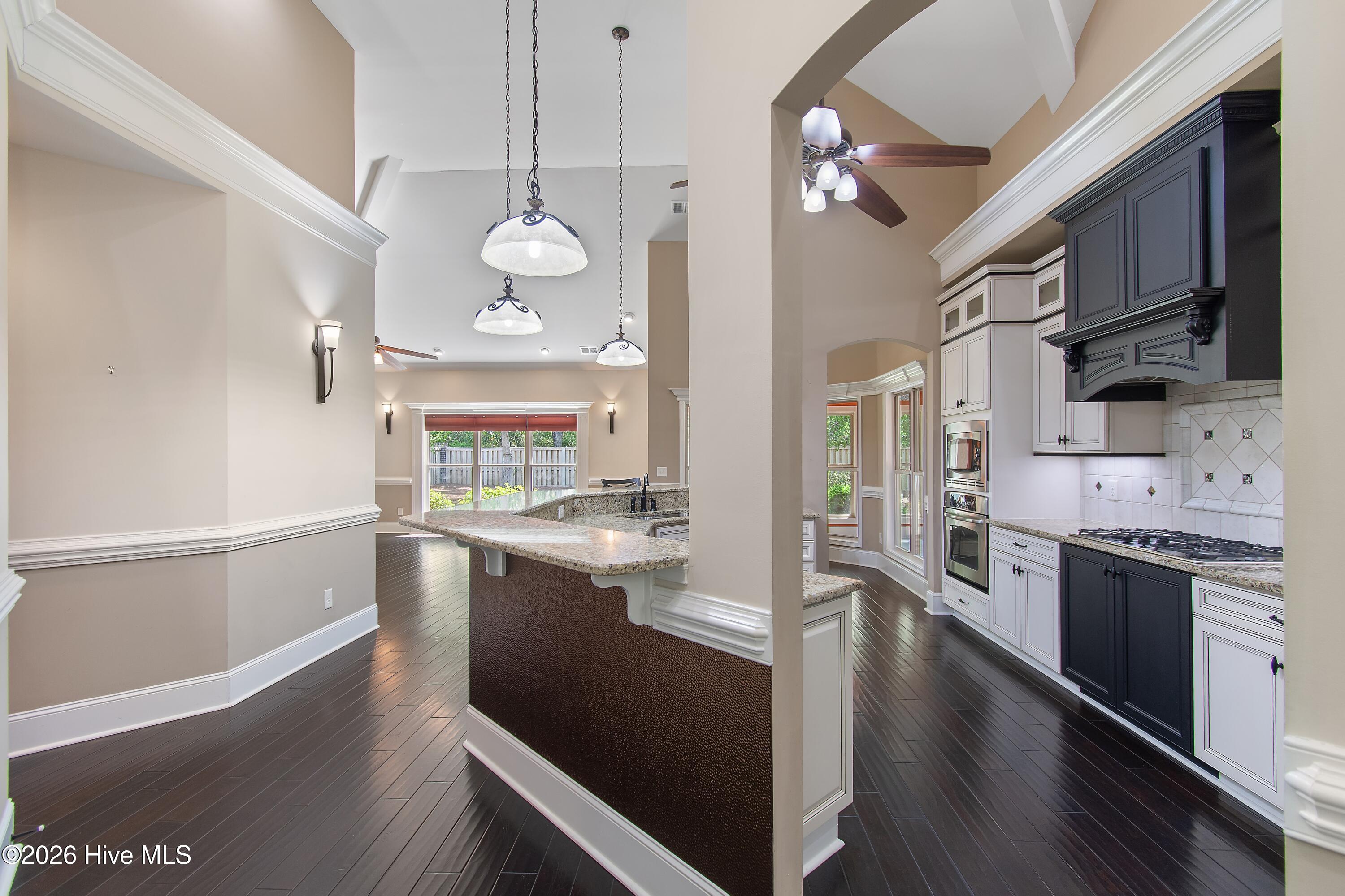 1614 Colonist Square Southwest Ocean Isle Beach, NC 28469 - Photo 16 of 63 Kitchen