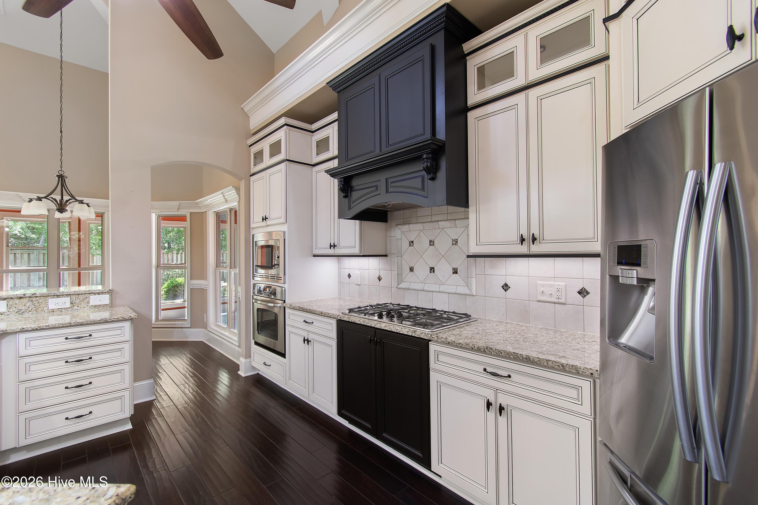 1614 Colonist Square Southwest Ocean Isle Beach, NC 28469 - Photo 17 of 63 Kitchen