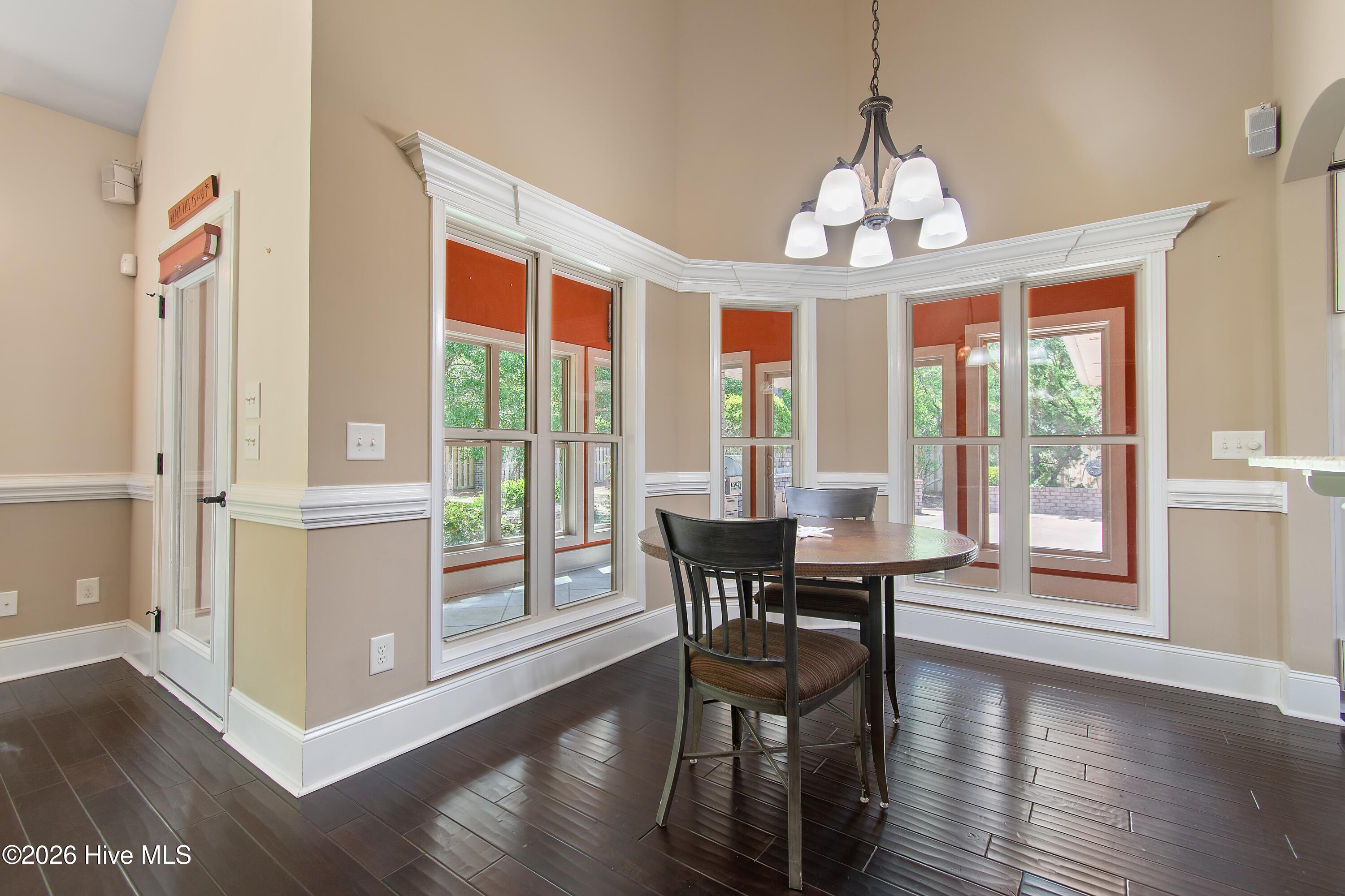 1614 Colonist Square Southwest Ocean Isle Beach, NC 28469 - Photo 22 of 63 Eat-in kitchen area