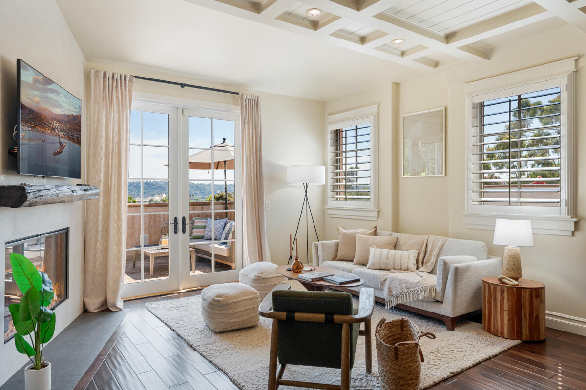 637 East Micheltorena Street Santa Barbara, CA 93103 - Photo 15 of 48 _ROY9387