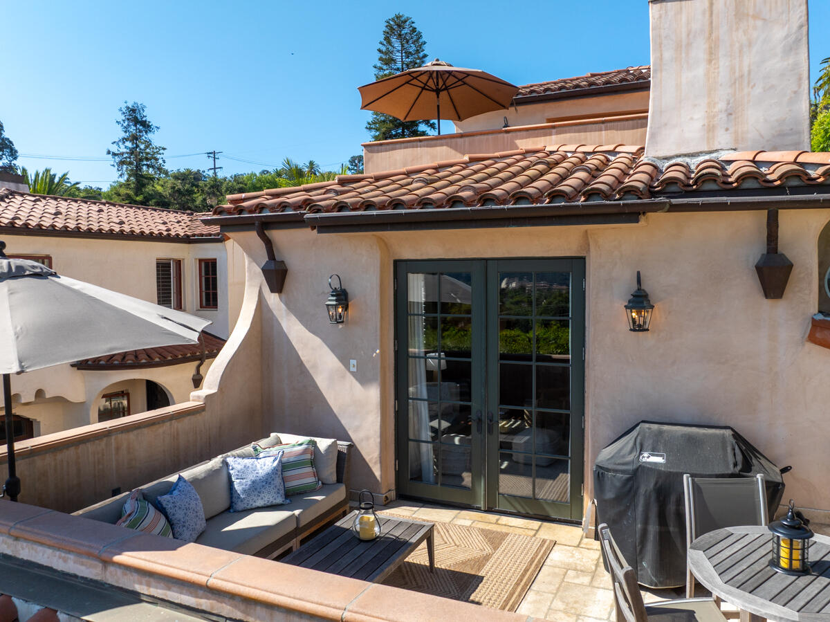 637 East Micheltorena Street Santa Barbara, CA 93103 - Photo 18 of 48 DJI_0358