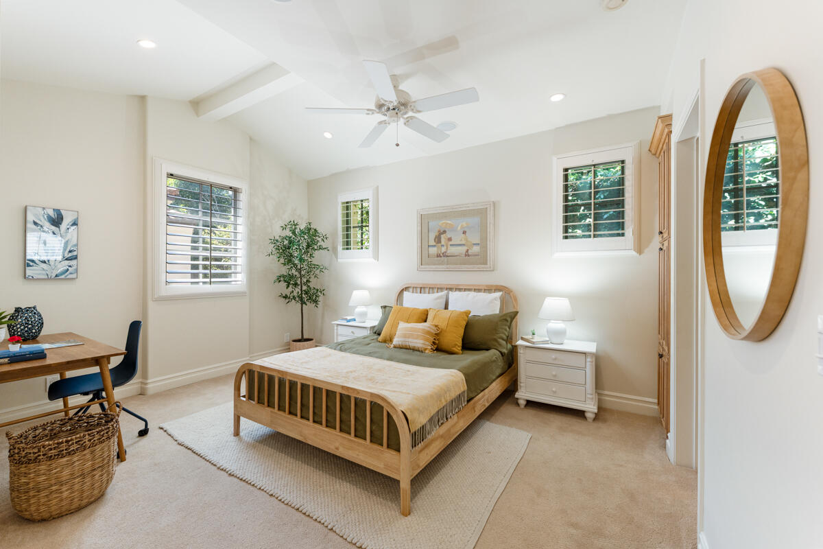 637 East Micheltorena Street Santa Barbara, CA 93103 - Photo 19 of 48 _ROY9302