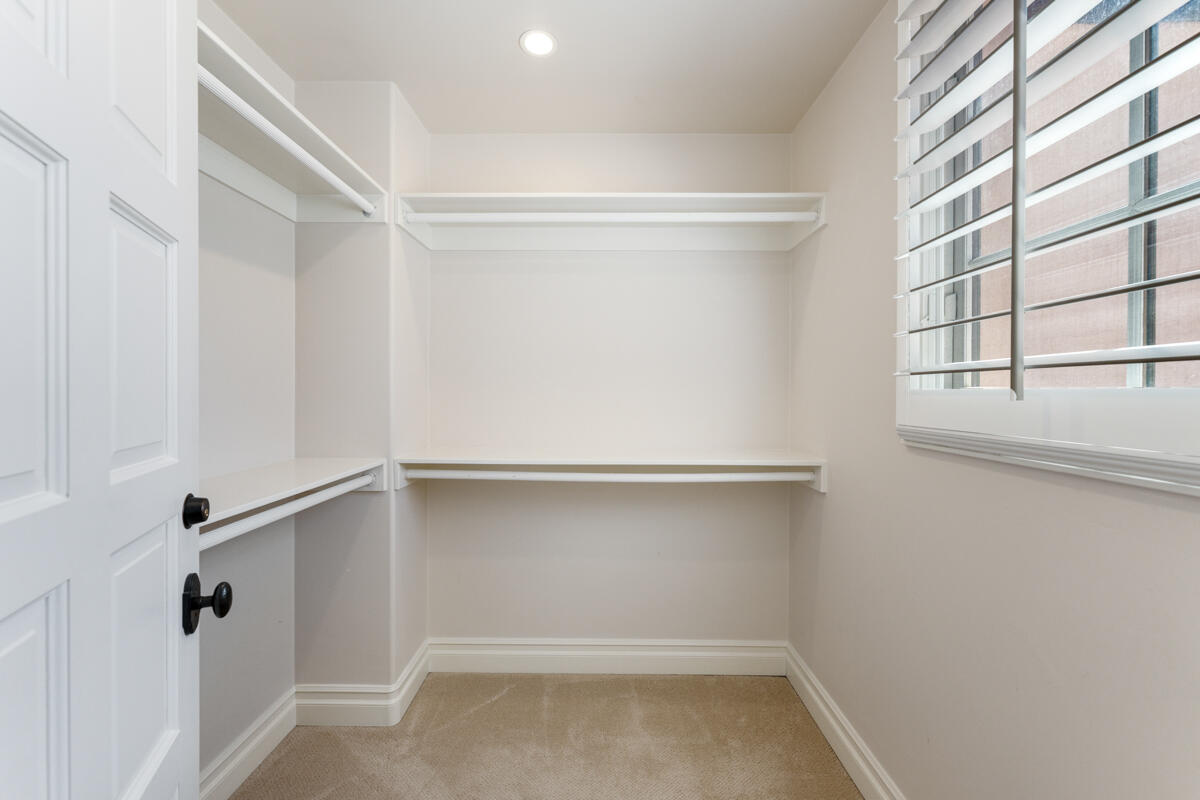 637 East Micheltorena Street Santa Barbara, CA 93103 - Photo 23 of 48 _ROY9312