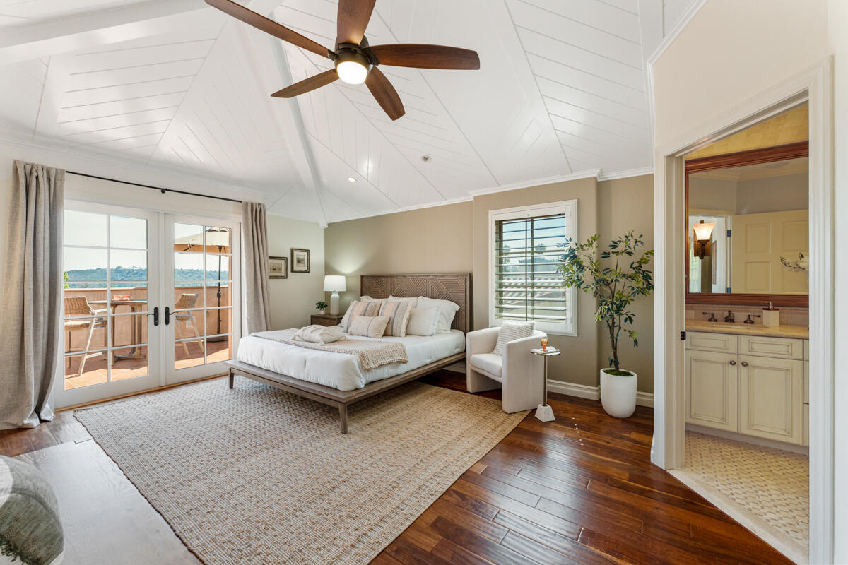 637 East Micheltorena Street Santa Barbara, CA 93103 - Photo 24 of 48 _ROY9397