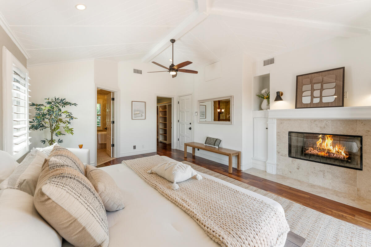 637 East Micheltorena Street Santa Barbara, CA 93103 - Photo 25 of 48 _ROY9412