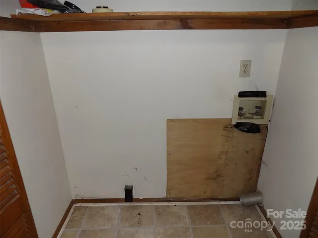 a view of walk in closet