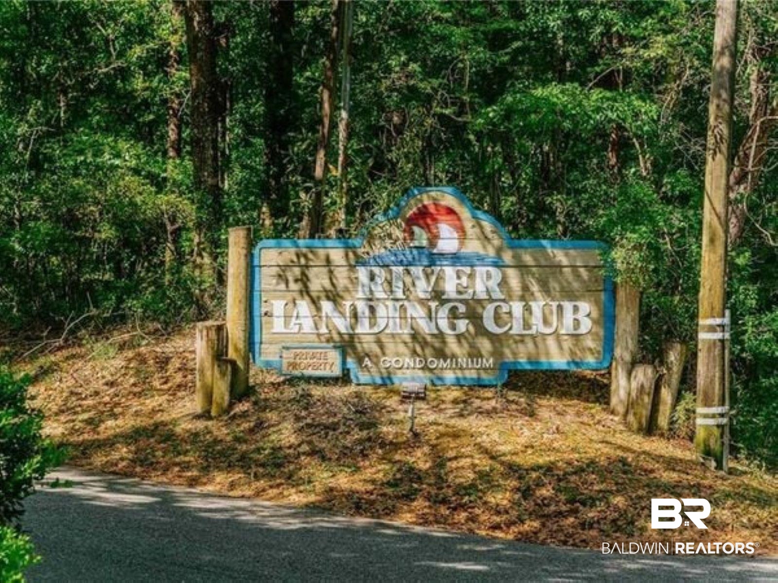 301 Riverbend Drive, Unit 301 Mobile, AL 36605 - Photo 3 of 18