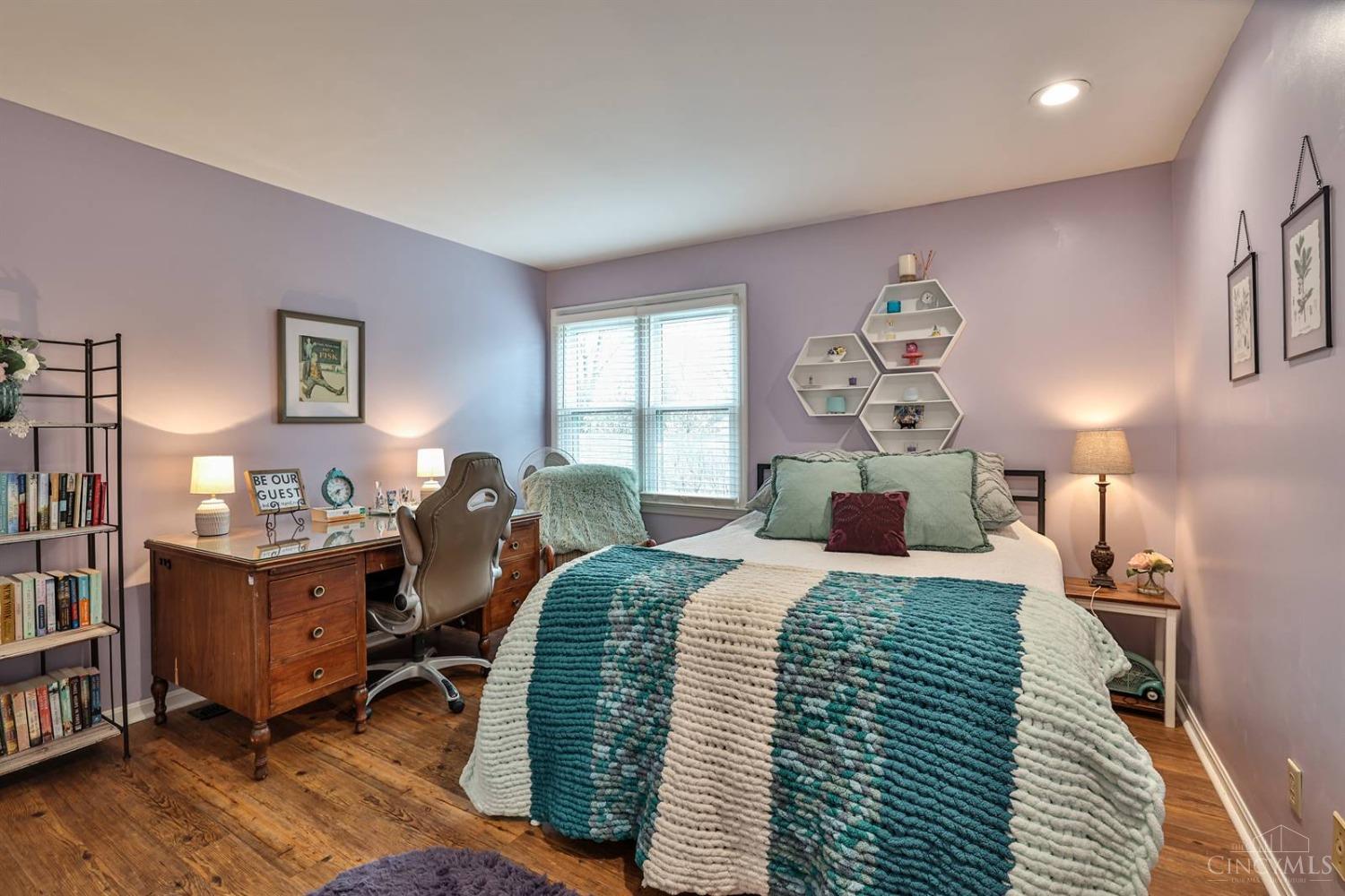 8813 Montgomery Road, Unit 7 Cincinnati, OH 45236 - Photo 20 of 31 Gallery Image 20