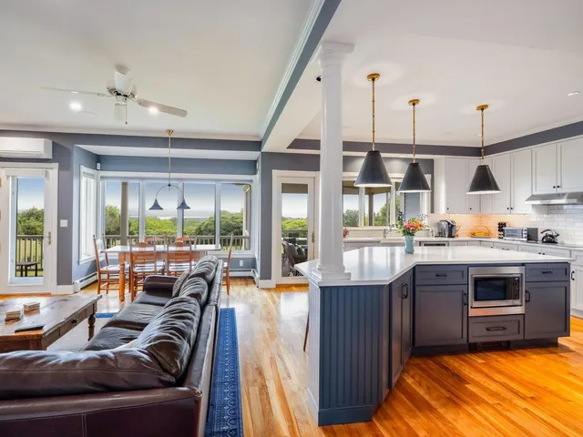 $2,199,000 | 1411 Spear Street, South Burlington, VT 05403