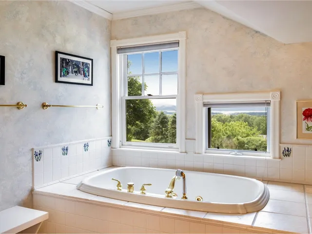 $2,199,000 | 1411 Spear Street, South Burlington, VT 05403