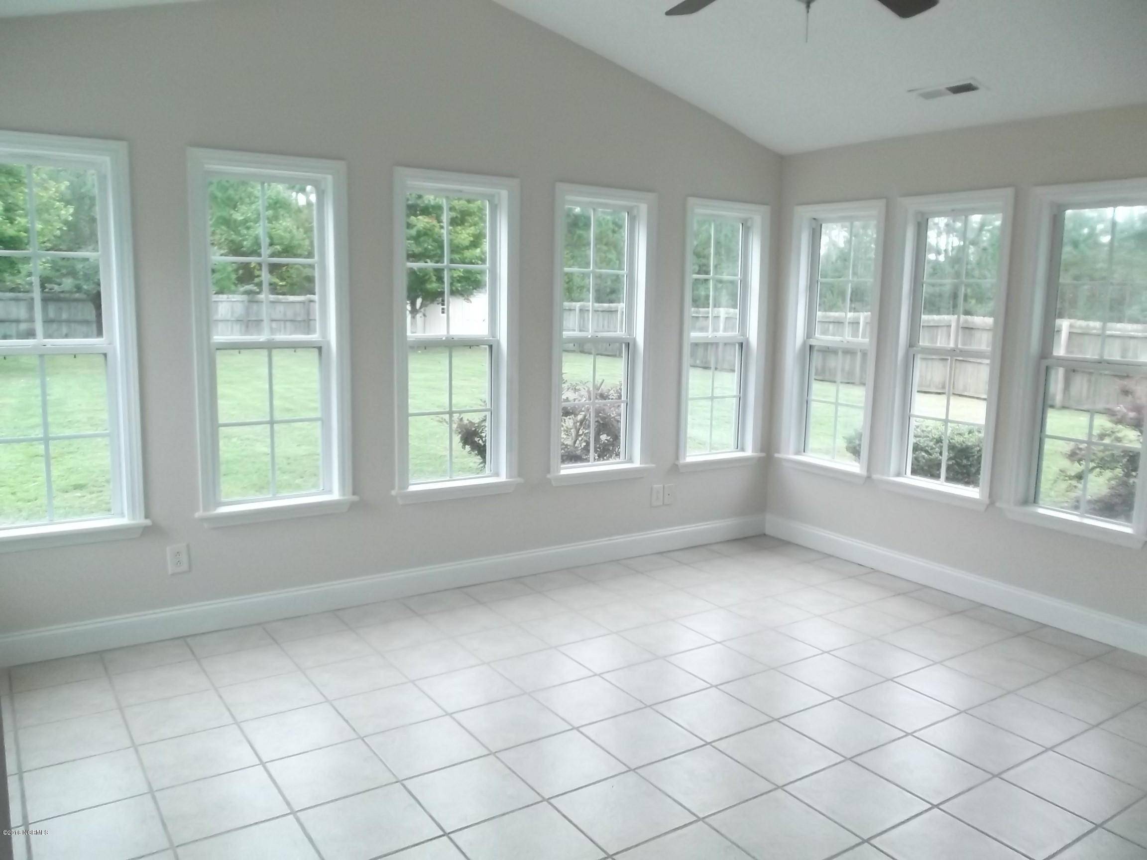 218 Lee Rogers Road Hubert, NC 28539 - Photo 8 of 20 DSCF8435
