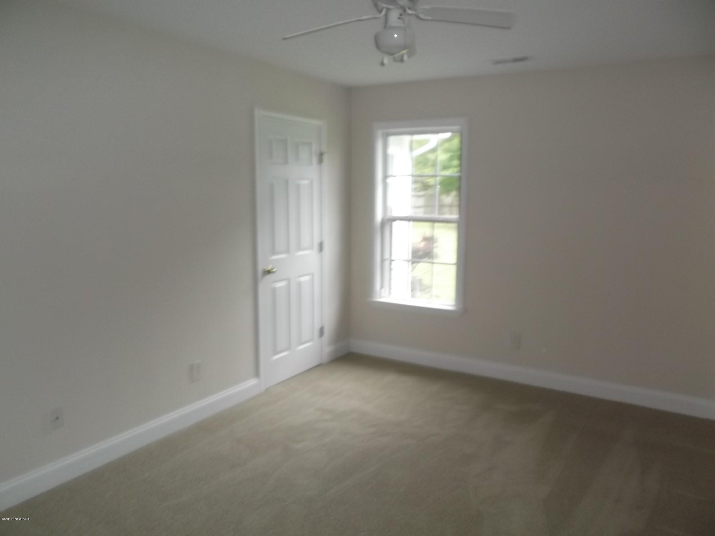 218 Lee Rogers Road Hubert, NC 28539 - Photo 9 of 20 DSCF8436