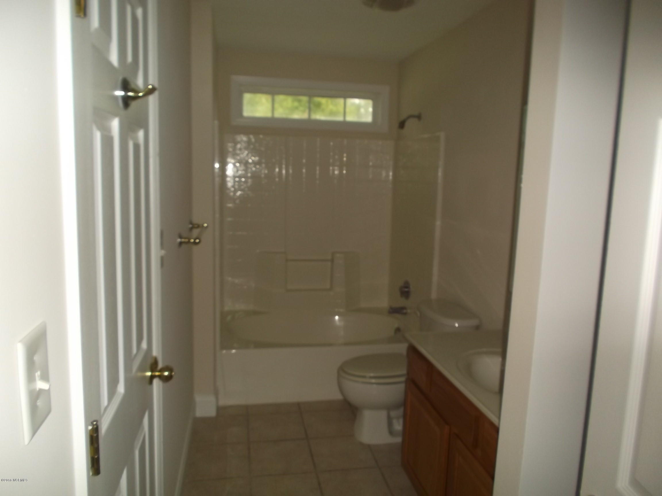 218 Lee Rogers Road Hubert, NC 28539 - Photo 10 of 20 DSCF8437