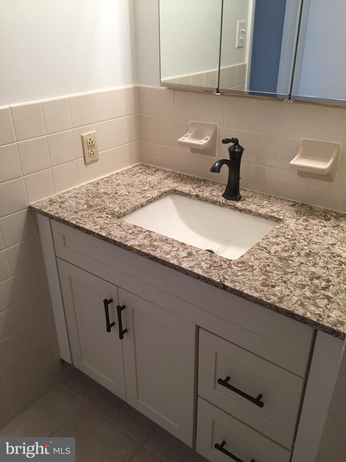 10113 Verree Road, Unit B5 Philadelphia, PA 19116 - Photo 19 of 26 Master Bathroom