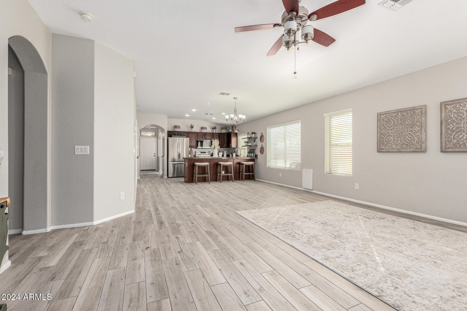 2944 East Shady Spring Trail Phoenix, AZ 85024 - Photo 12 of 32 16 - Shady