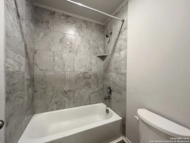 $2,450 | 14420 Gecko Landing, San Antonio, TX 78253