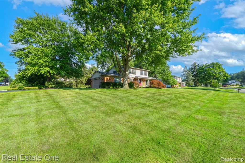 563 Millstone Drive Rochester Hills, MI 48309 - Photo 3 of 37