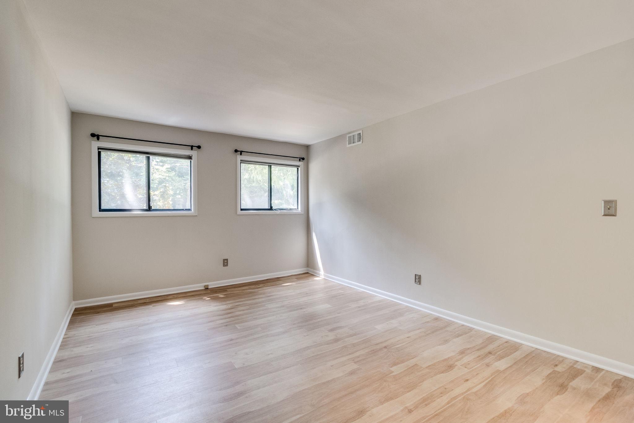 55 Skyhill Road, Unit 204 Alexandria, VA 22314 - Photo 11 of 21
