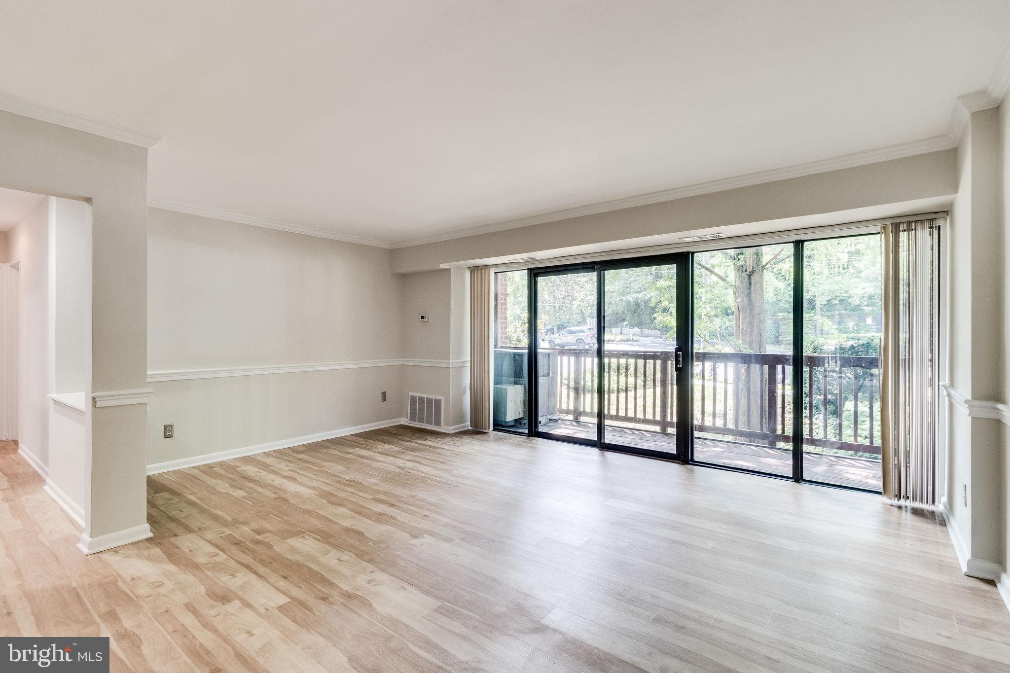 55 Skyhill Road, Unit 204 Alexandria, VA 22314 - Photo 5 of 21