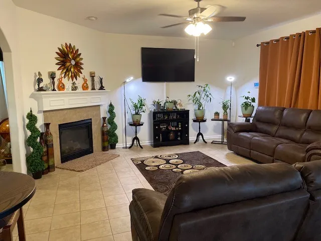 $325,000 | 4611 Monarch Blue Lane, Fresno, TX 77545